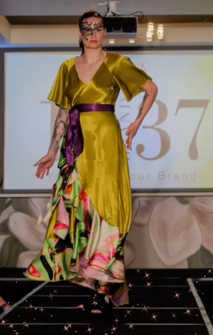 3/4 Sleeve Olive Oil and Print Mix Dress